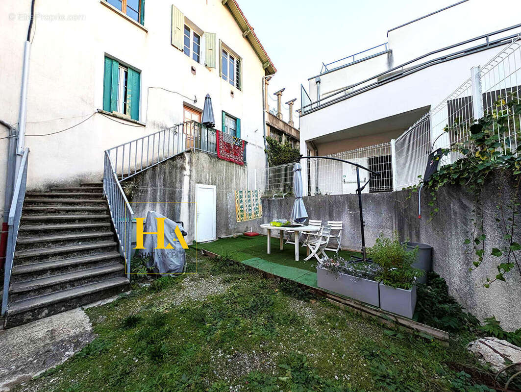 Appartement à ROMANS-SUR-ISERE