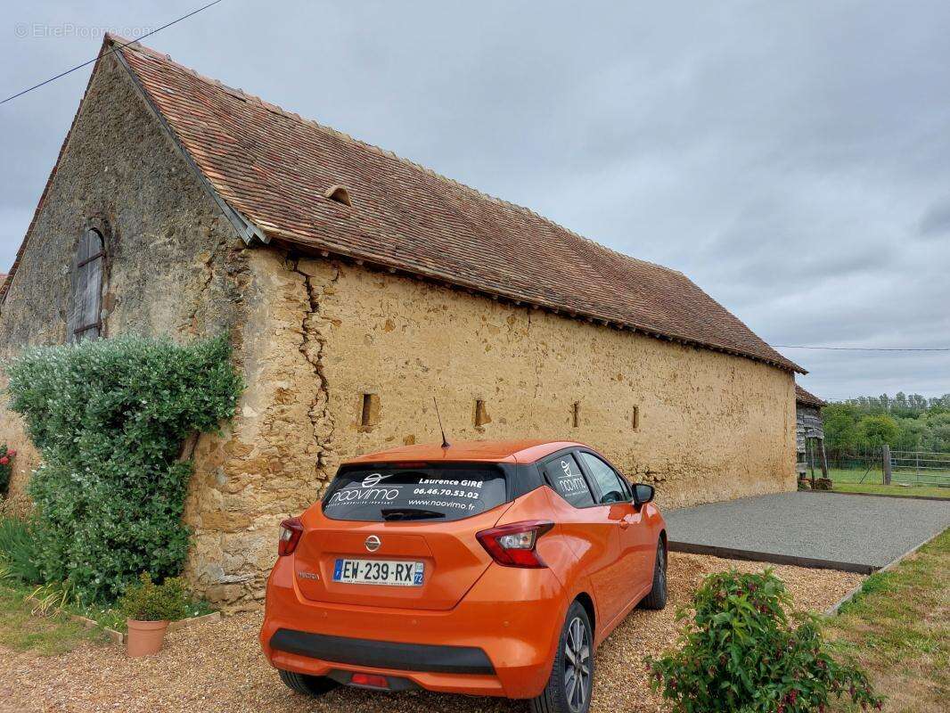 Maison à YVRE-L'EVEQUE