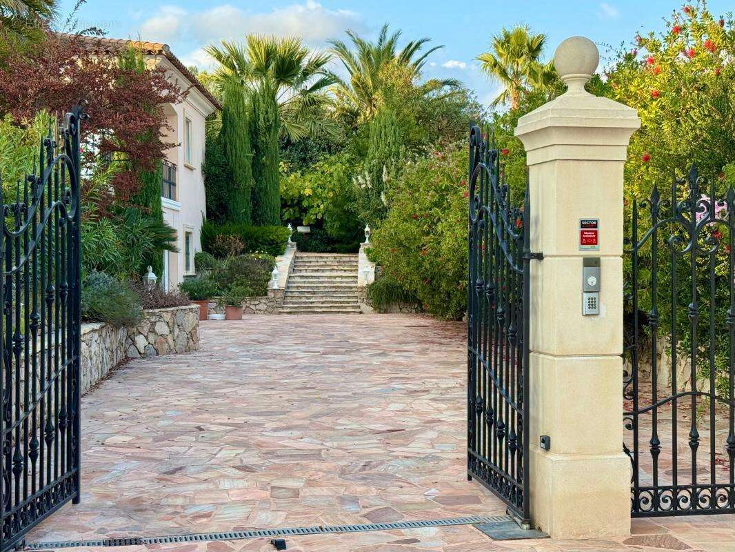 Maison à SAINT-RAPHAEL