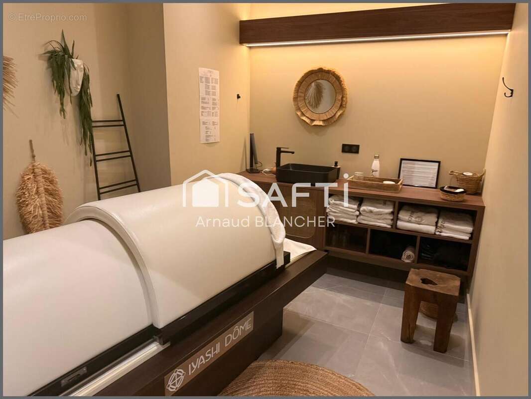 Photo 4 - Commerce à ANGOULEME