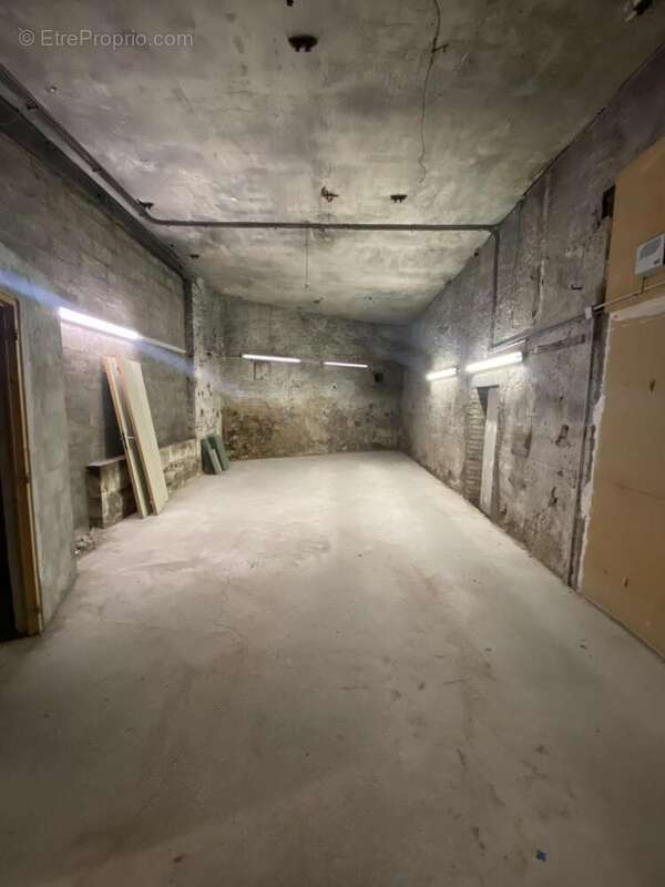 IMG-6616 - Commerce à REMIREMONT