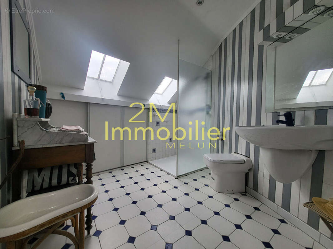 Appartement à FONTAINEBLEAU