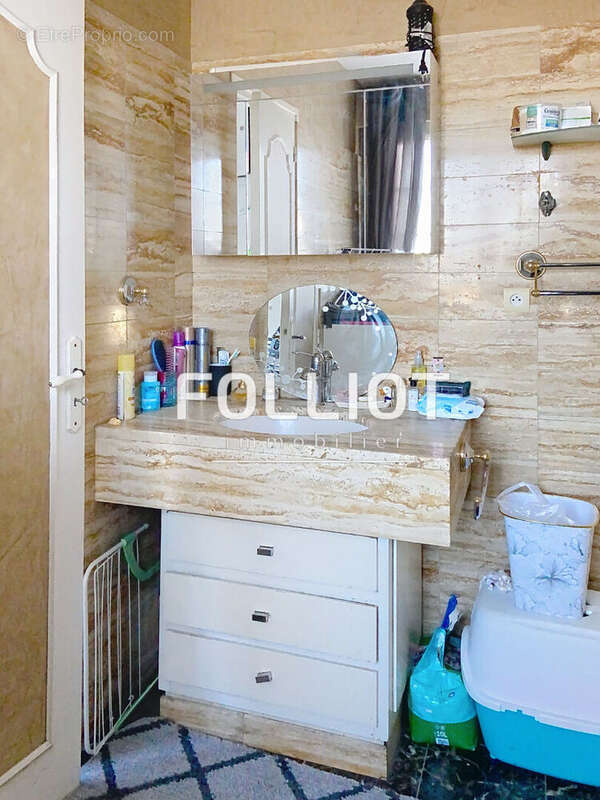 Maison à SAINT-SEVER-CALVADOS