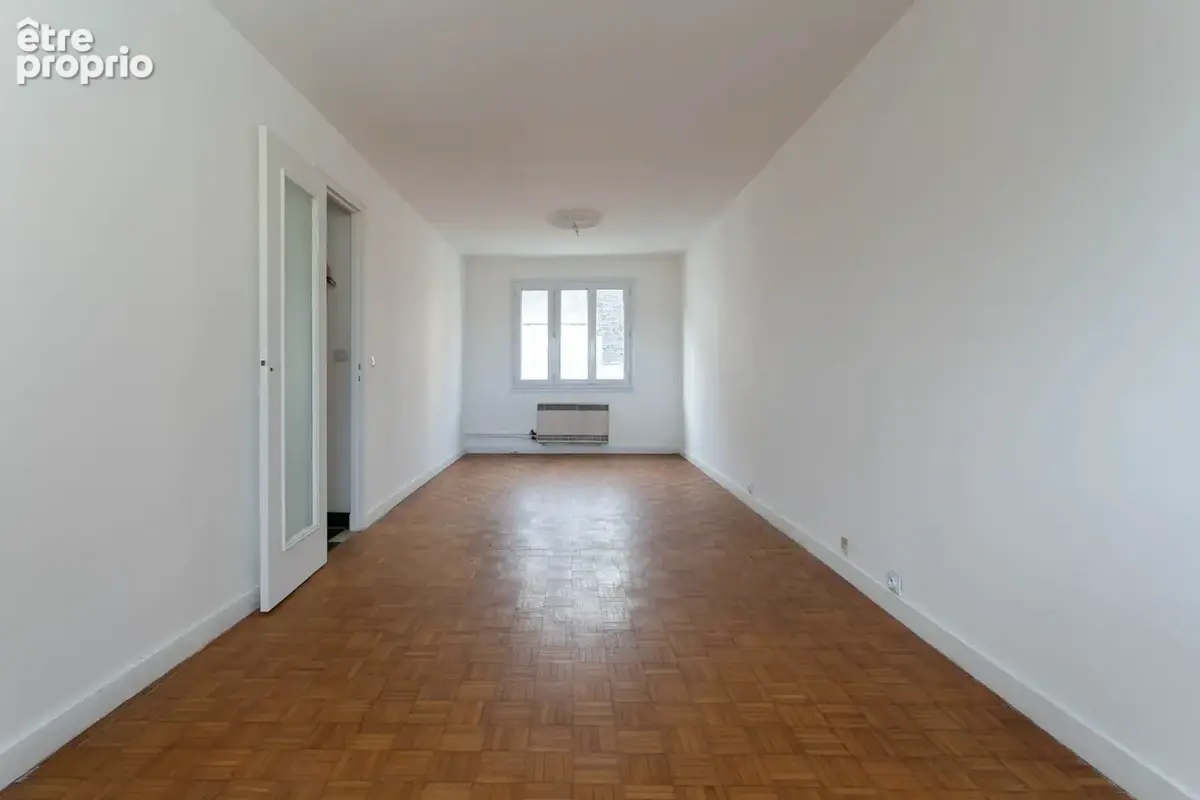 Nantes   Rue Noire   Spacieux T4 traversant de 88 m2, 3 chambres et cave - photo 2