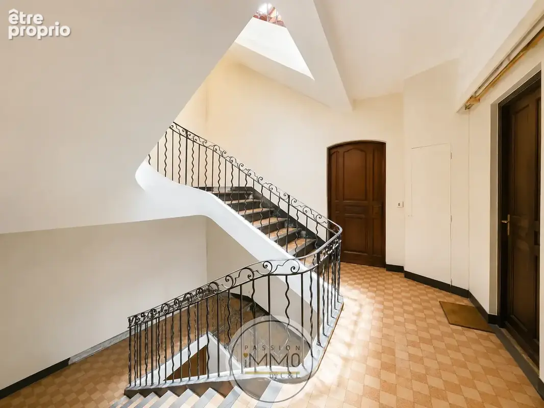 Immeuble de caractère à vendre à Sisteron - photo 2