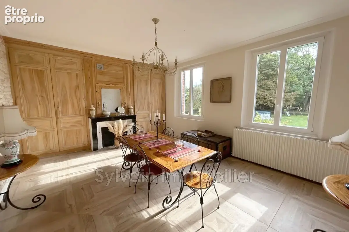 Maison 7 pièces 212 m² à vendre à Songeons (60380) - photo 2