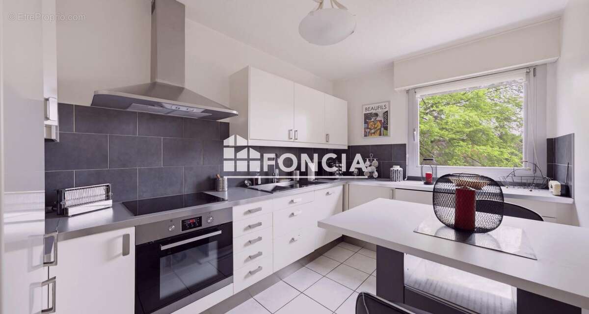 Appartement à LE BOUSCAT