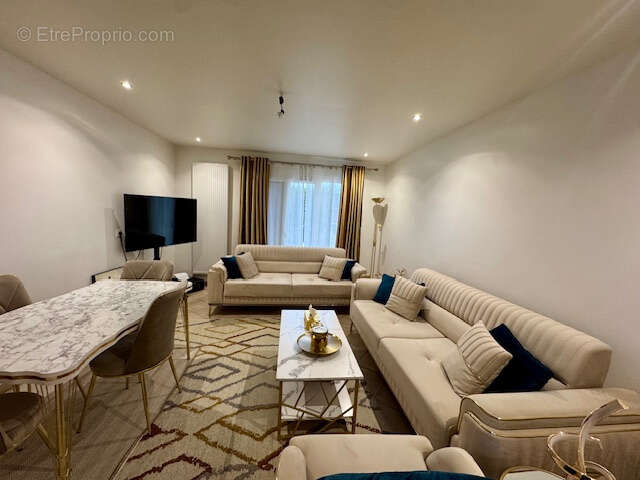 Maison à SAVIGNY-SUR-ORGE