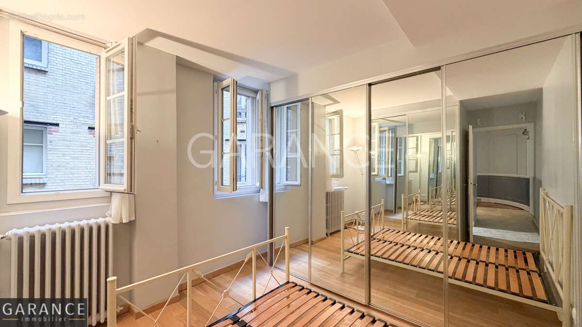 Appartement à PARIS-12E