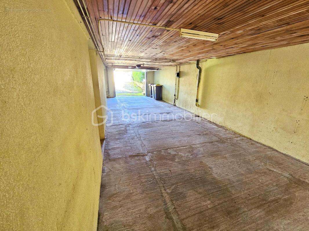 Maison à SAINT-LEGER-SUR-ROANNE