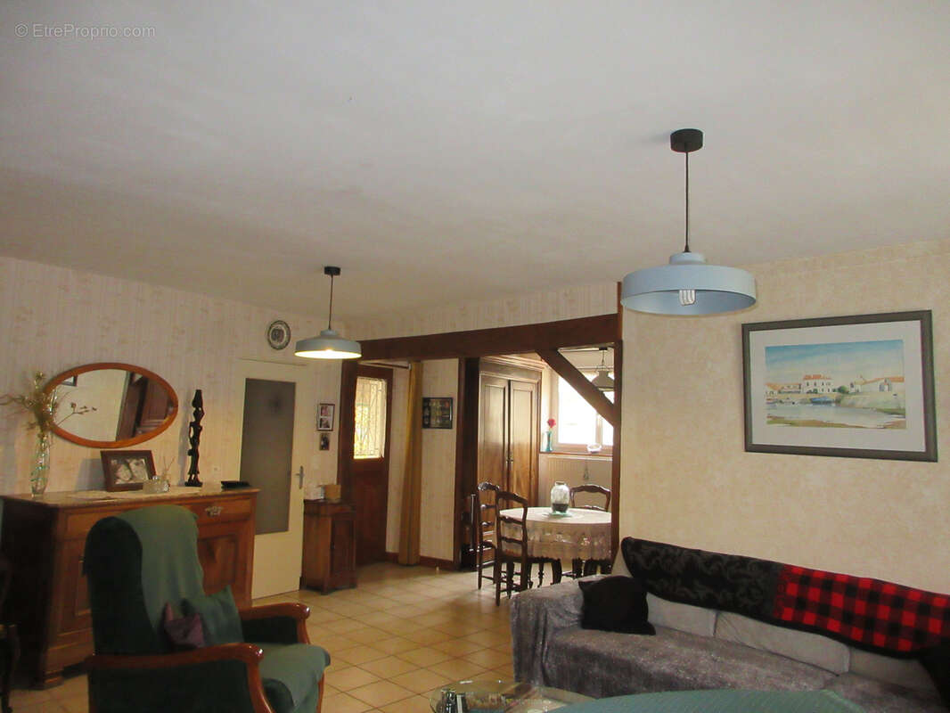 Maison à ARGENTON-SUR-CREUSE