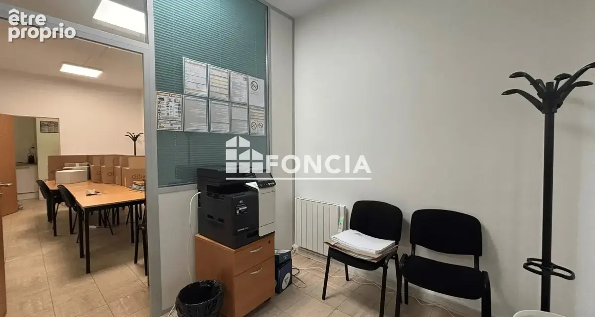 Local professionnel ou commercial en rdc rue raymond losserand - photo 2