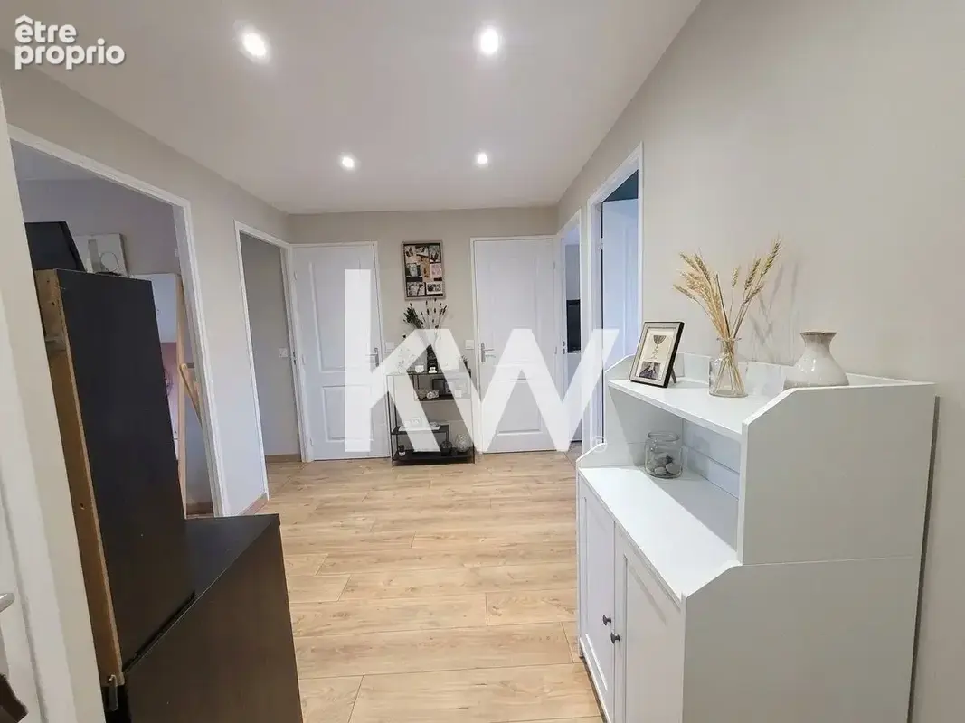 Appartement 3 pièces 64 m² à vendre à Saint-Etienne (42000) - photo 8