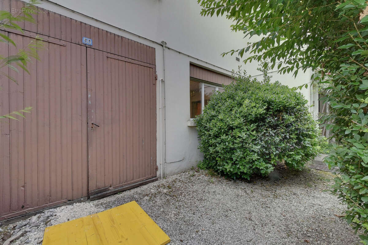 Maison à ECHIROLLES