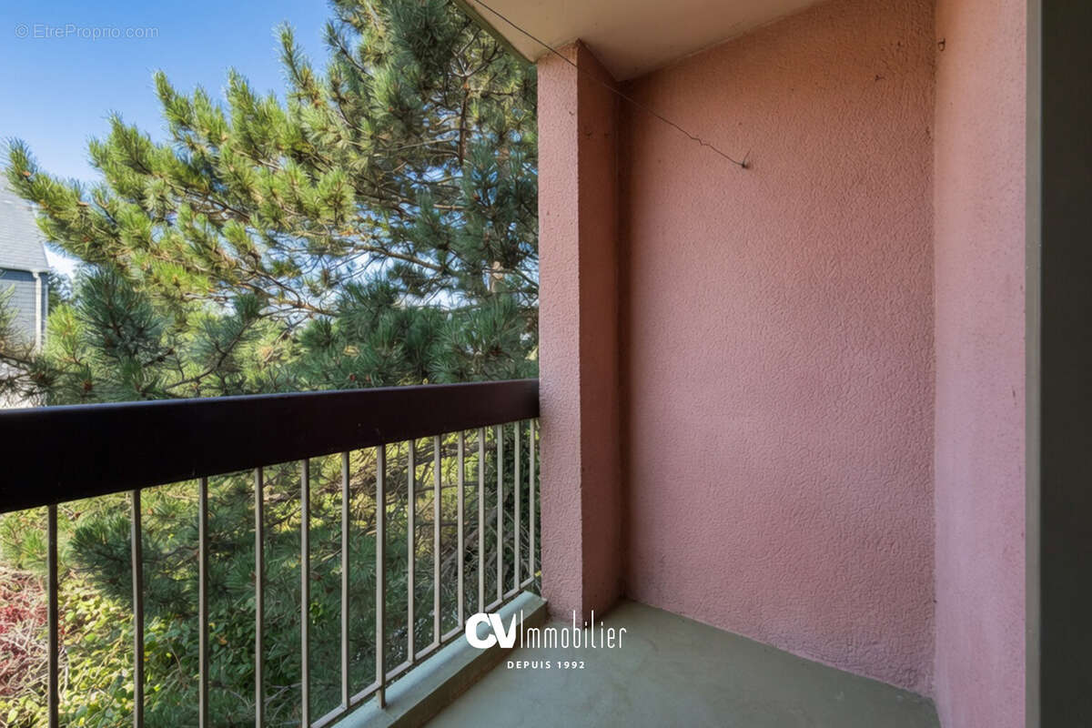 Appartement f3 centre ville évreux dans coproprieté securisée - photo 4