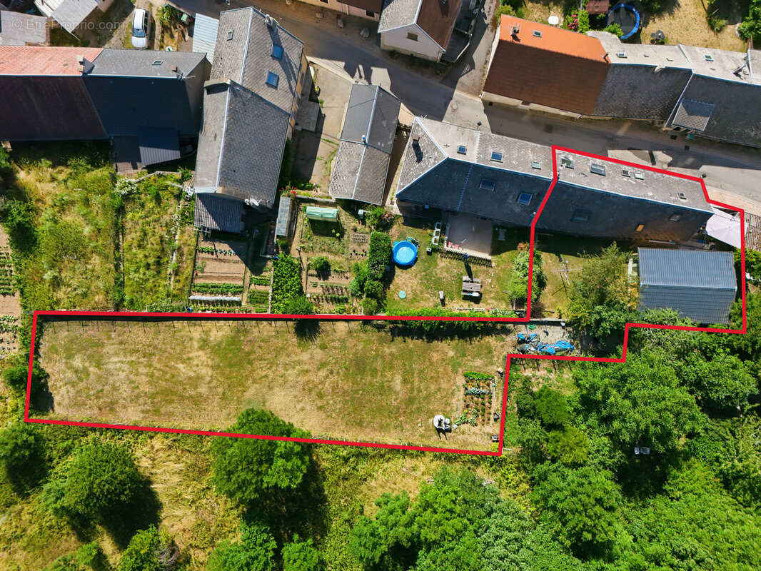 Maison de Village avec châlet et terrain - photo 3
