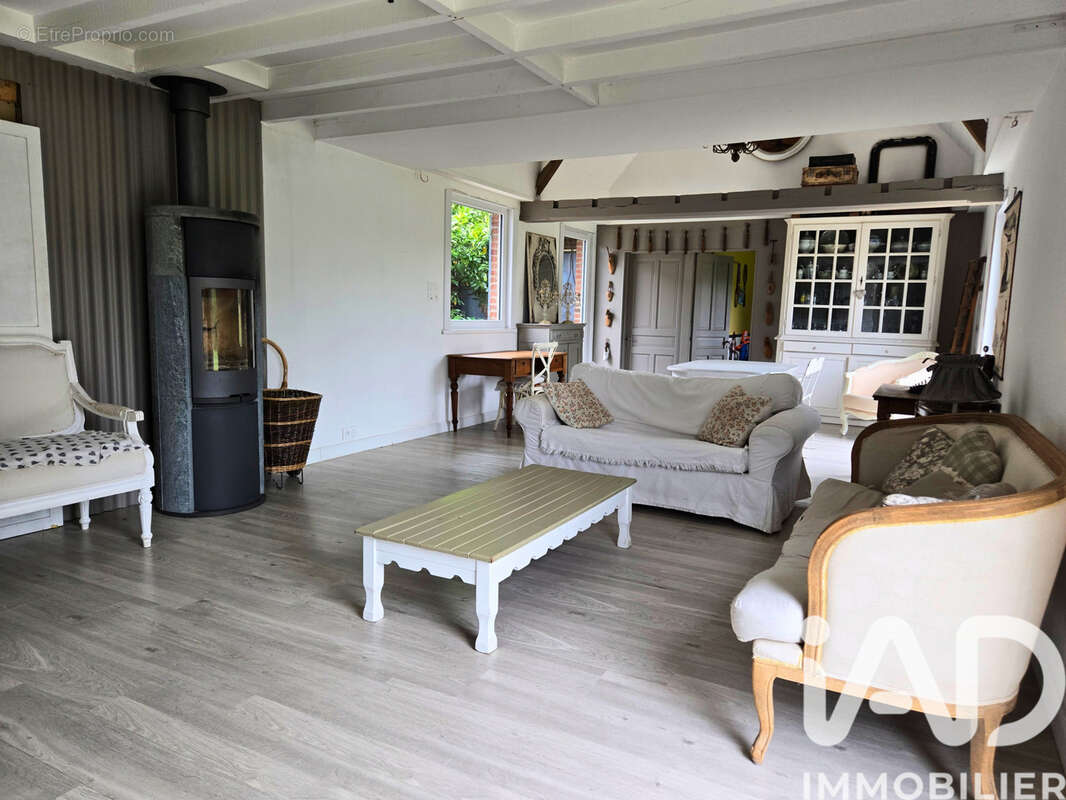 Maison 134 m² à Saint-Venant  - photo 6