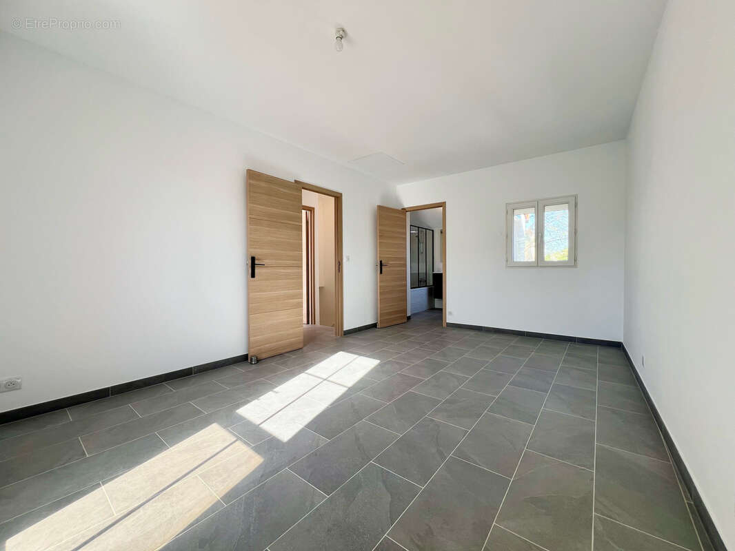 Maison à MARSEILLE-9E