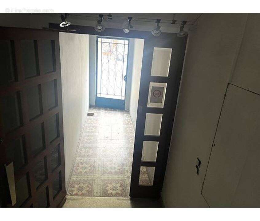 Appartement à LEZIGNAN-CORBIERES