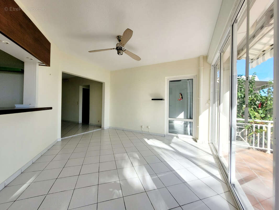 Appartement à LE GOSIER