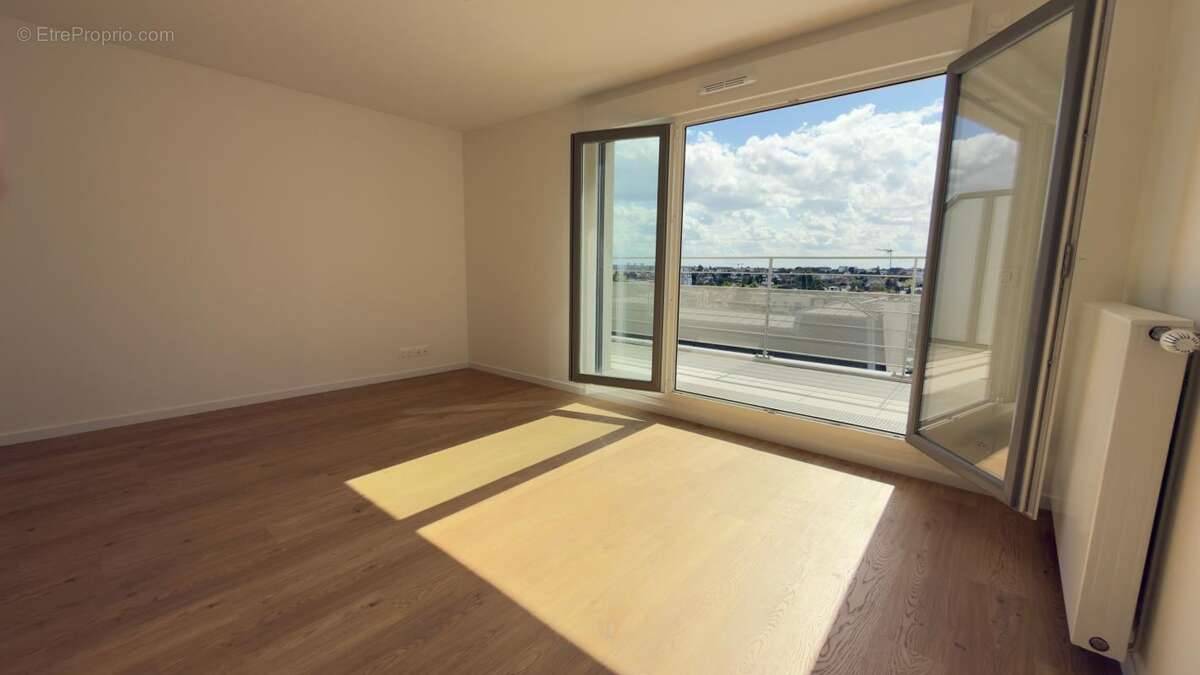 Appartement à NEUILLY-PLAISANCE