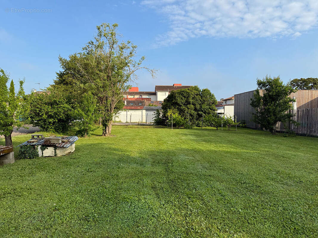 Terrain 500m² à libourne - photo 3