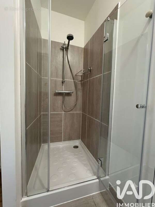Photo 7 - Appartement à BUSSY-SAINT-GEORGES