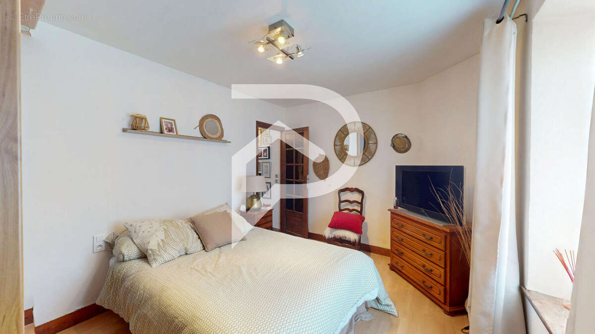 Maison à LA FERTE-ALAIS