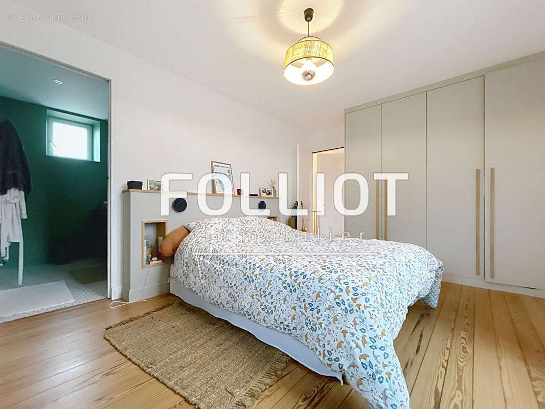 Maison à SAINT-PAIR-SUR-MER