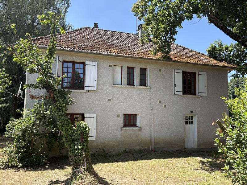 Entre Brive et Limoges, 15 mn accès A20, proche Pompadour centre - photo 3