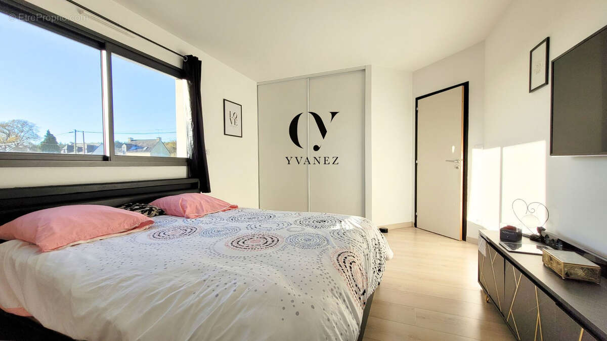 Maison à VAL-D&#039;IZE