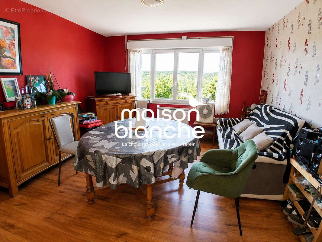 Maison 75 m² à Airvault  - photo 2