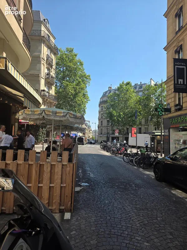 Autre à PARIS-16E