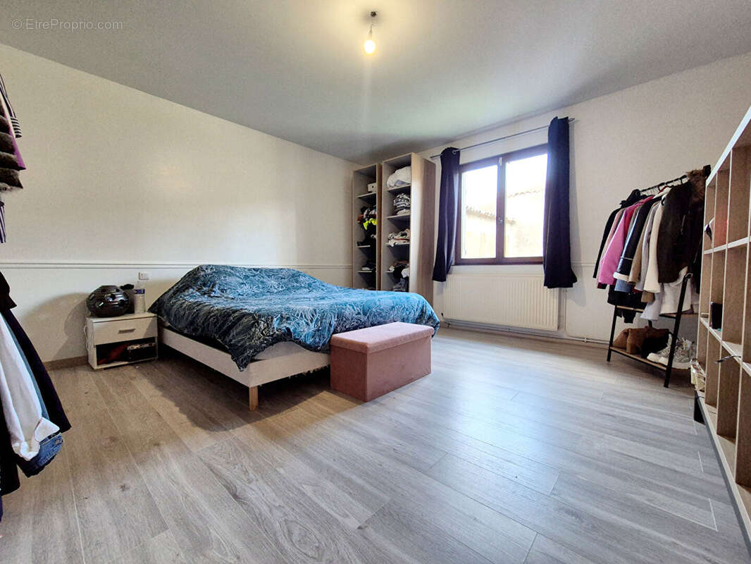 Maison à PAGNY-SUR-MEUSE