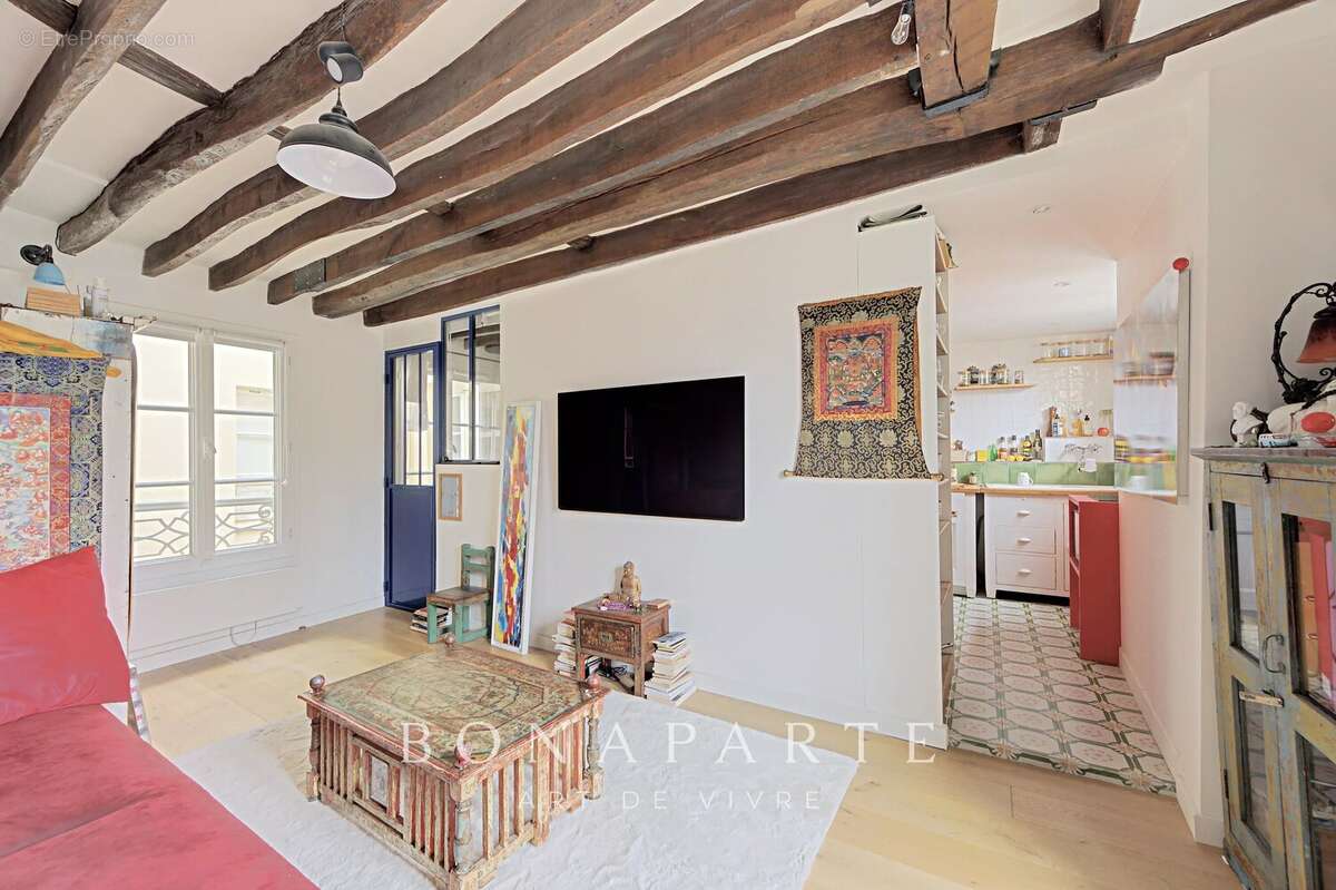 Appartement à PARIS-4E