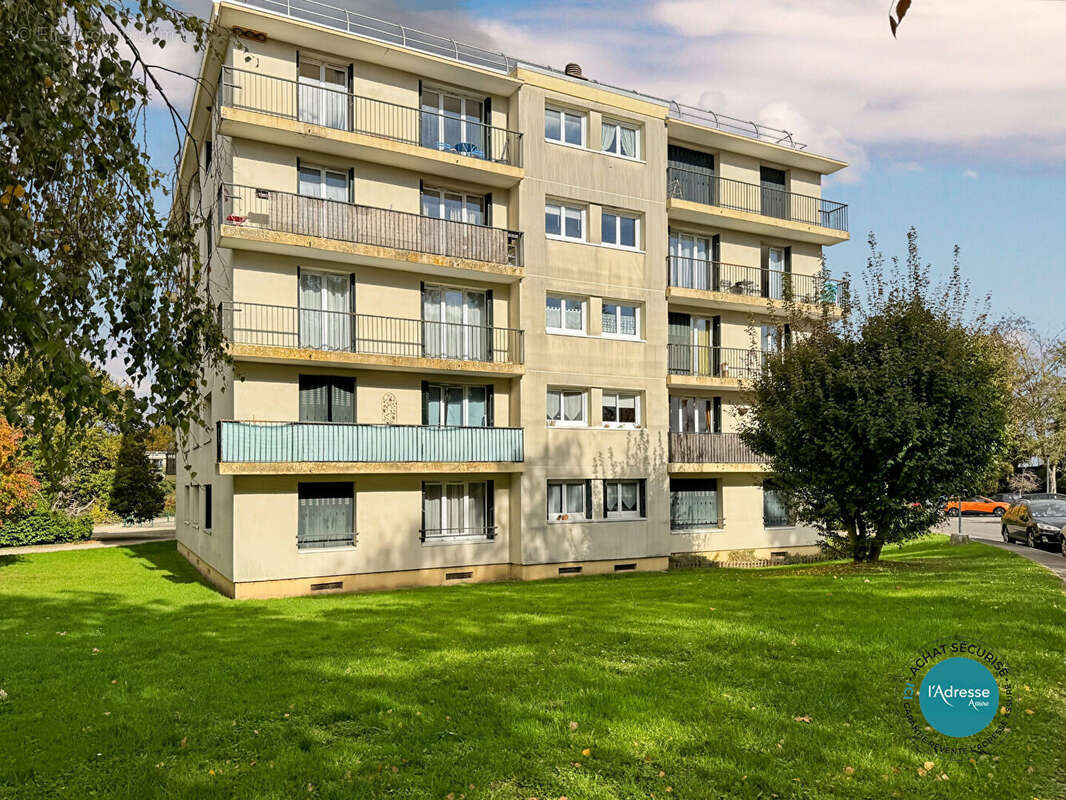 Appartement à MENNECY