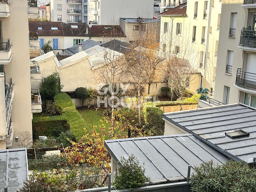 Appartement à SURESNES