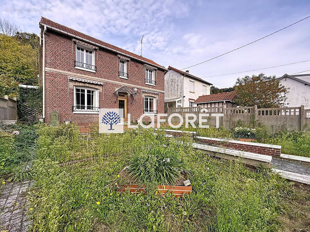 Maison à AMFREVILLE-LA-MI-VOIE