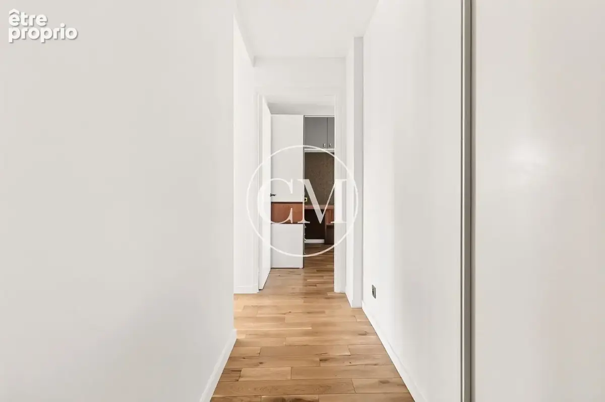 Versailles Saint louis Appartement 3P - photo 7