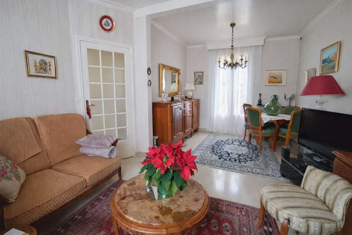 Maison à MAISONS-ALFORT