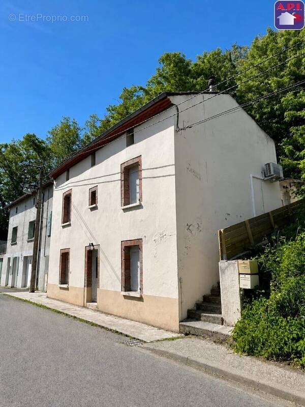 Maison à SAVERDUN