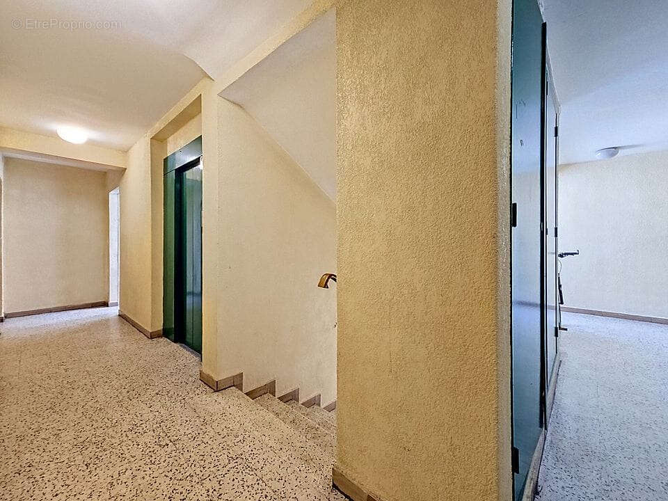 Appartement à MARSEILLE-10E