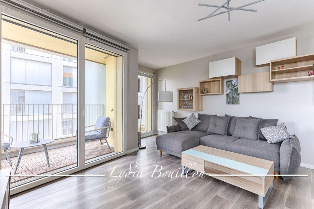 Appartement à NANTERRE