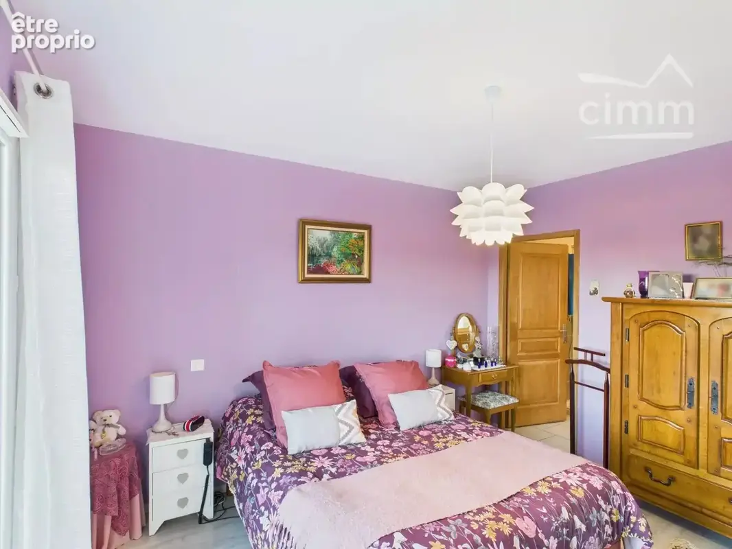 Vue panoramique à Joyeuse : 4CH, tranquillité et très belles prestations - photo 9
