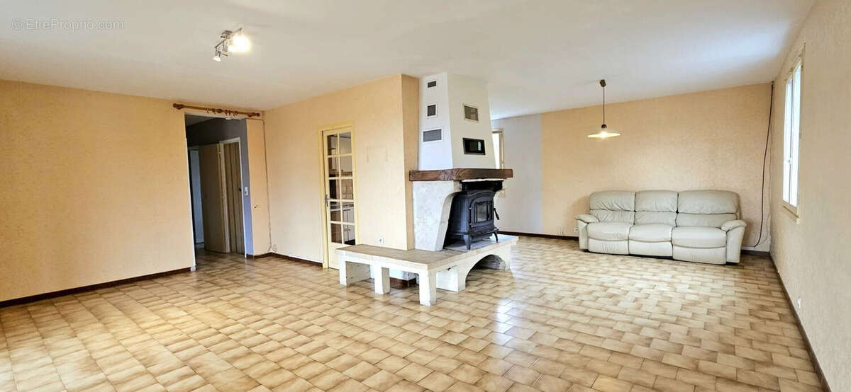 Maison 148 m² à Lembras  - photo 6