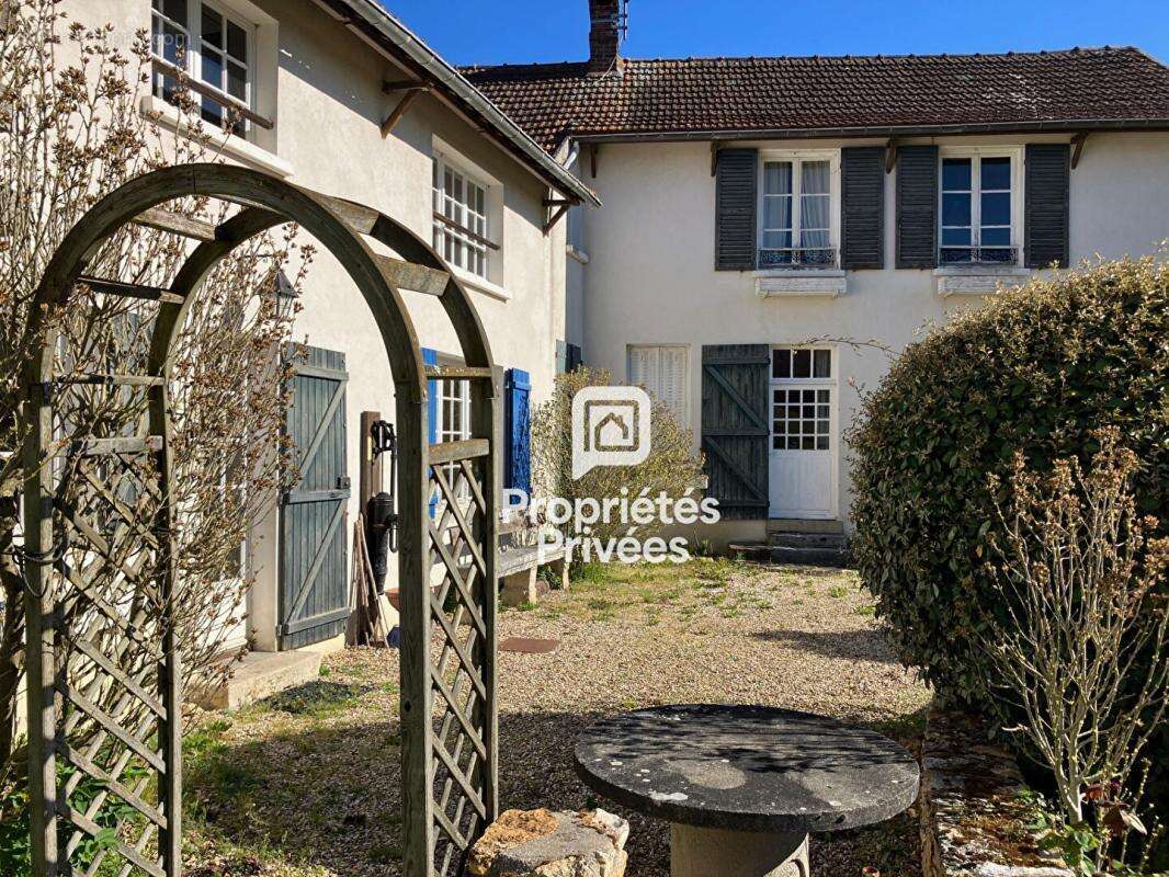 Maison à SEPTEUIL