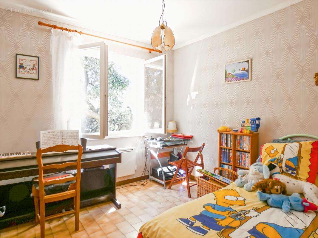 Maison à ROQUEMAURE