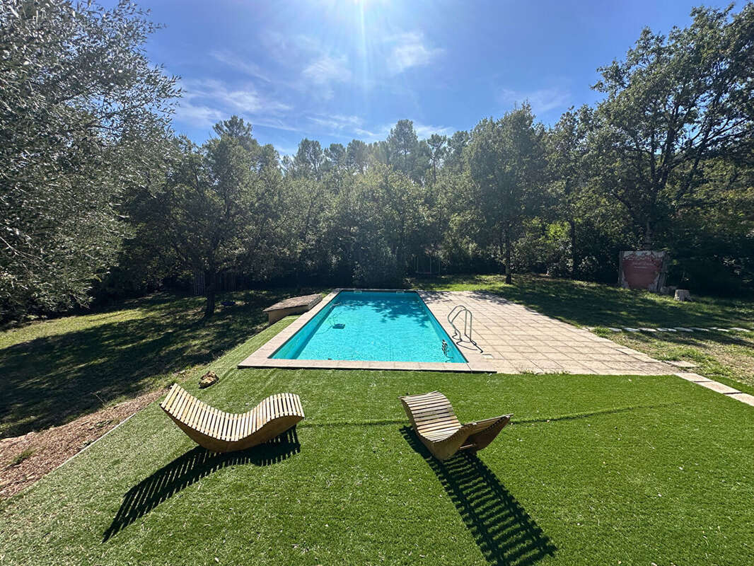 Maison à SAINT-MAXIMIN-LA-SAINTE-BAUME