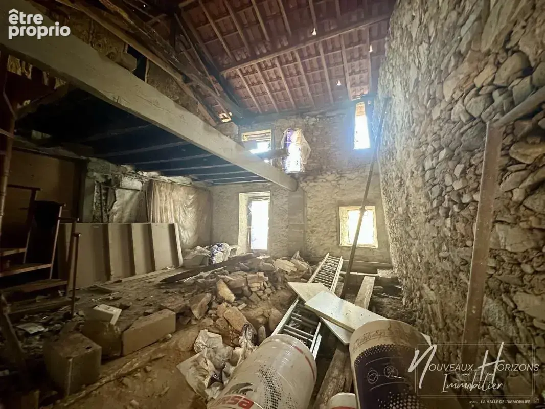 Maison 86 m² à Chaillac-Sur-Vienne  - photo 14