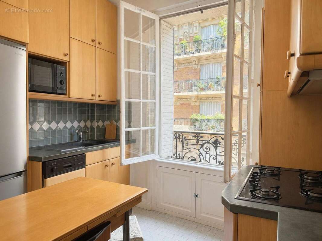 Photo 8 - Appartement à PARIS-15E